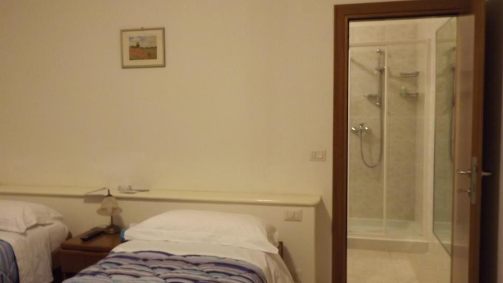 トレバゼーレゲ Casablanca Bed & Breakfast 部屋 写真